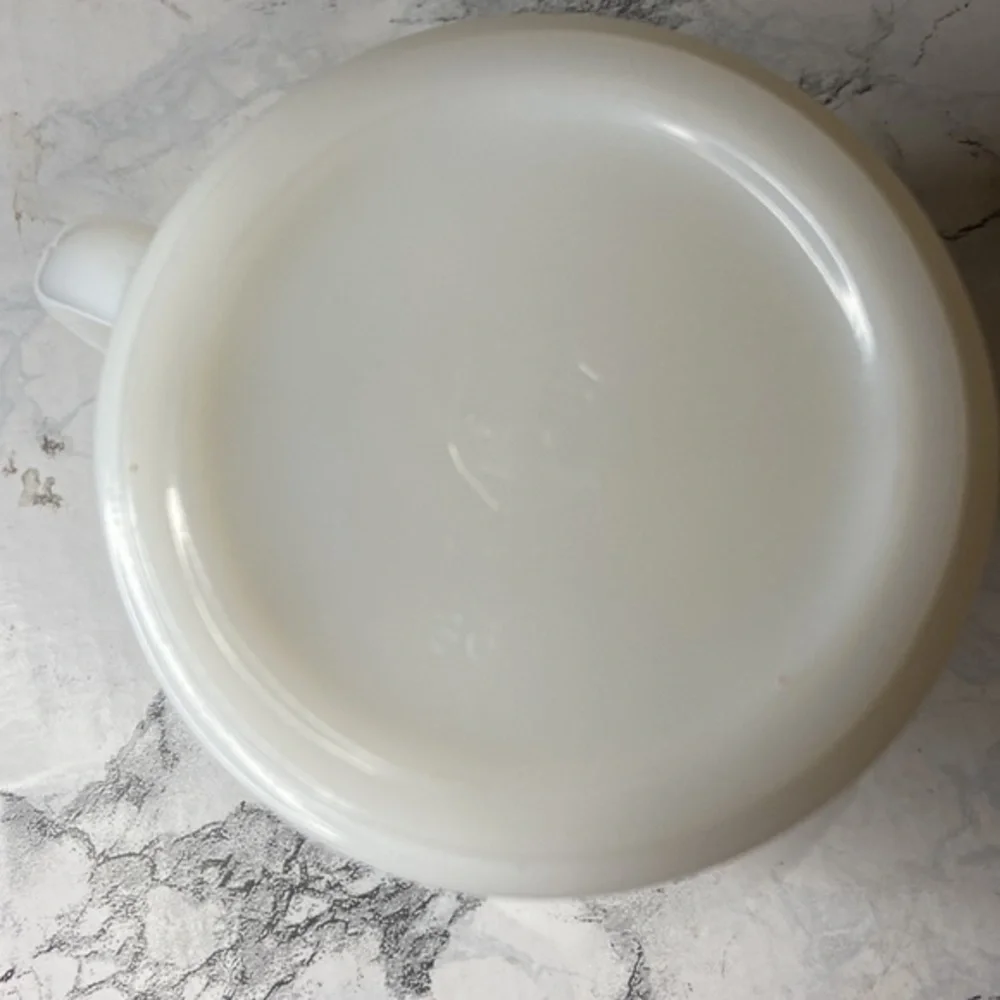 Vintage Mickey‎ Mouse Walt Disney Milk Glass Mug